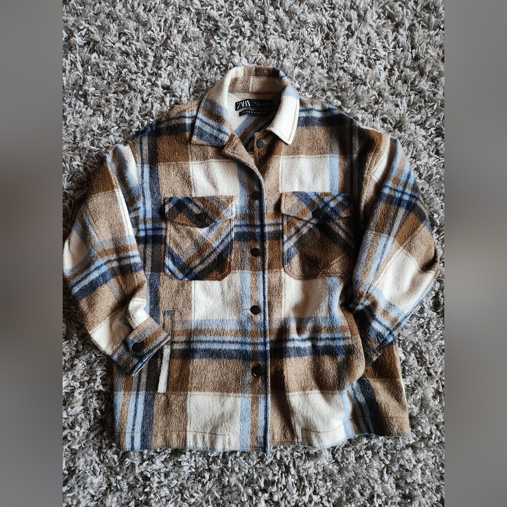 Zara Womens Wool Blend Button-Up Coat